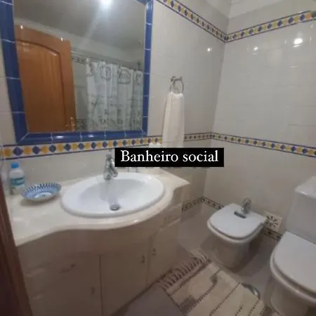Privatunterkunft Lisbon Room *